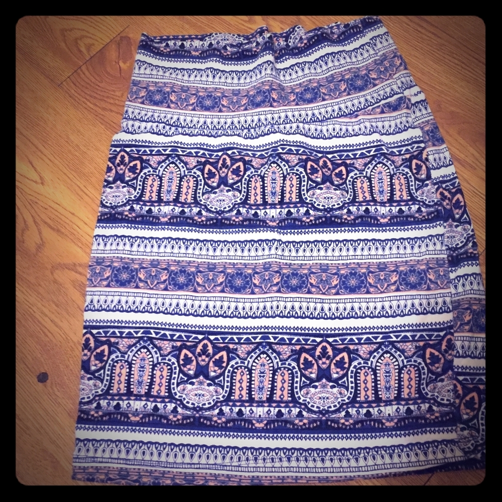 Aztec pattern skirt
